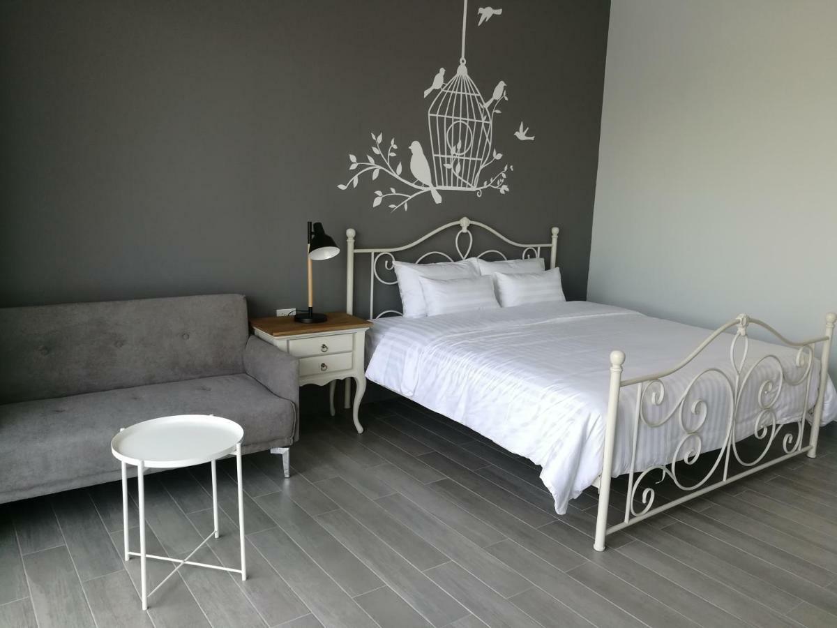 Baan Phurit Khaoyai Hotel Pak Chong Екстериор снимка